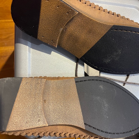 Boat dress shoe. - Picture 3 of 3